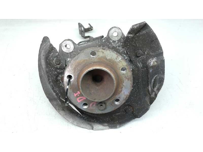 Recambio de mangueta delantera izquierda para bmw serie 1 berlina (e81/e87) 118d referencia OEM IAM 31216793923  