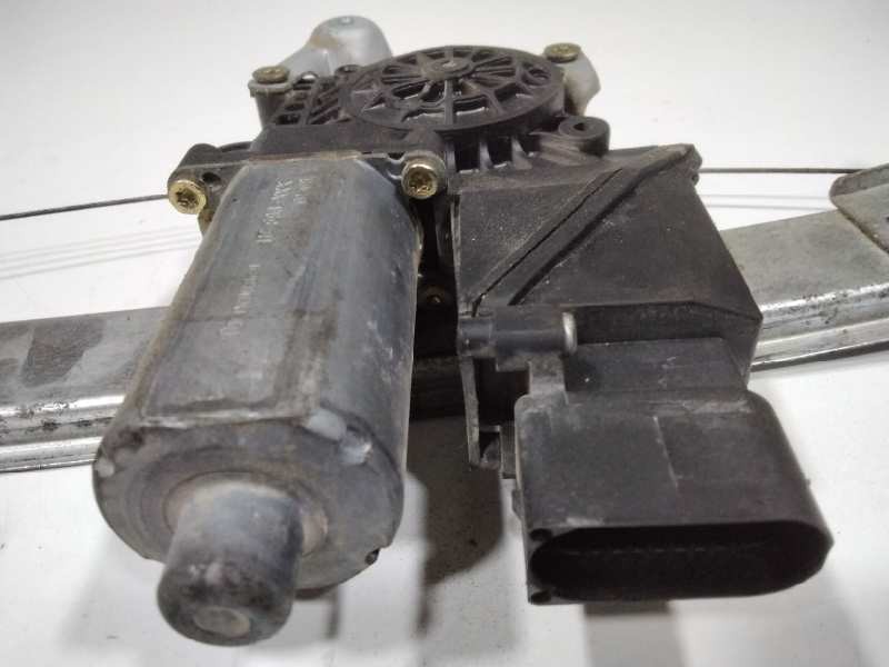 Recambio de elevalunas trasero izquierdo para mercedes clase a (w168) 140 (168.031) referencia OEM IAM 1687300946  