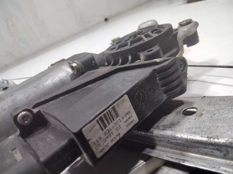 Recambio de elevalunas trasero izquierdo para mercedes clase a (w168) 140 (168.031) referencia OEM IAM 1687300946  