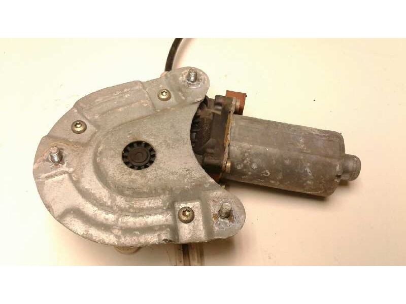 Recambio de elevalunas delantero derecho para citroen zx 1,4 armonia referencia OEM IAM 96029375  