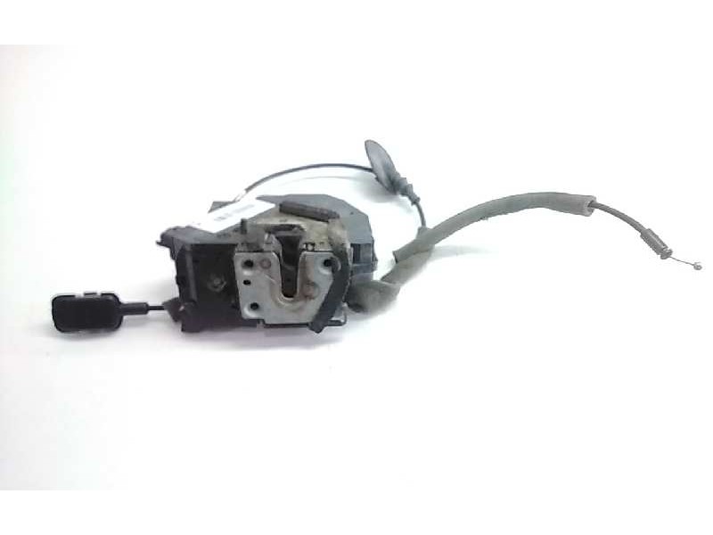 Recambio de cerradura puerta trasera derecha para renault captur dynamique referencia OEM IAM 825005865R  
