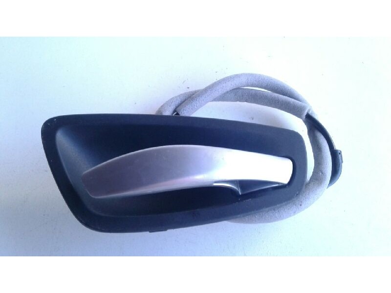 Recambio de maneta interior delantera derecha para bmw serie 1 berlina (e81/e87) 118d referencia OEM IAM   