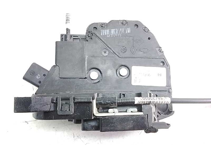 Recambio de cerradura puerta trasera izquierda para renault captur dynamique referencia OEM IAM 825012422R  