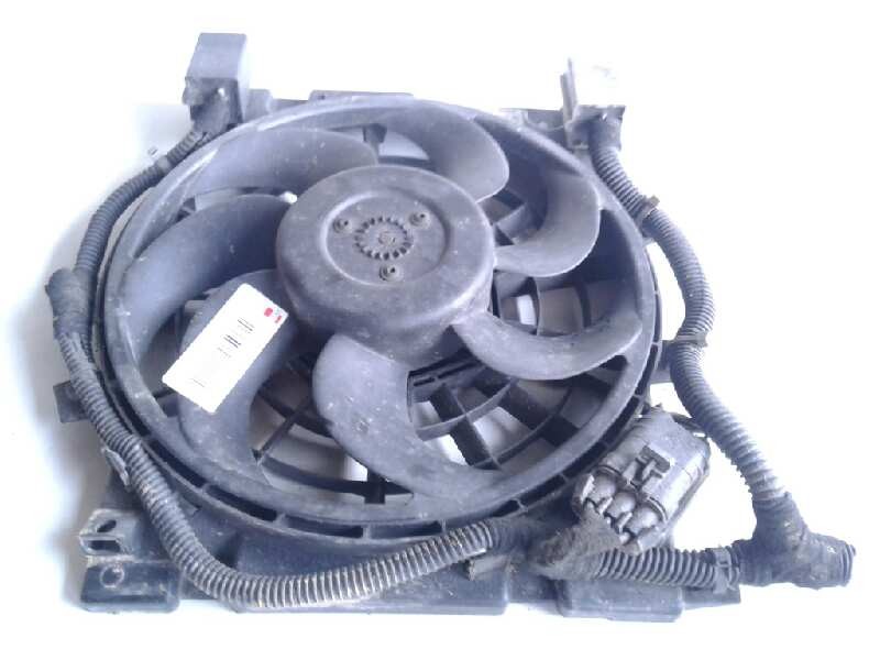 Recambio de electroventilador para opel astra h ber. cosmo referencia OEM IAM 0130303302 13147279 