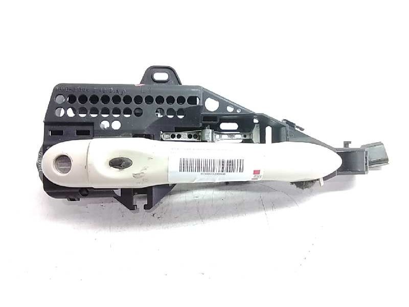 Recambio de maneta exterior delantera izquierda para renault captur dynamique referencia OEM IAM   