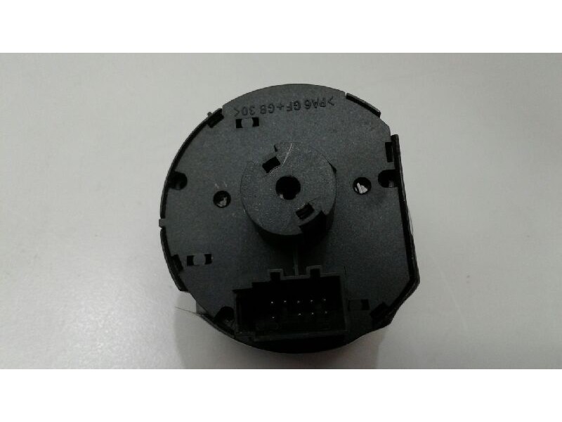 Recambio de mando luces para volkswagen golf vii lim. sport by r-line bluemotion referencia OEM IAM   