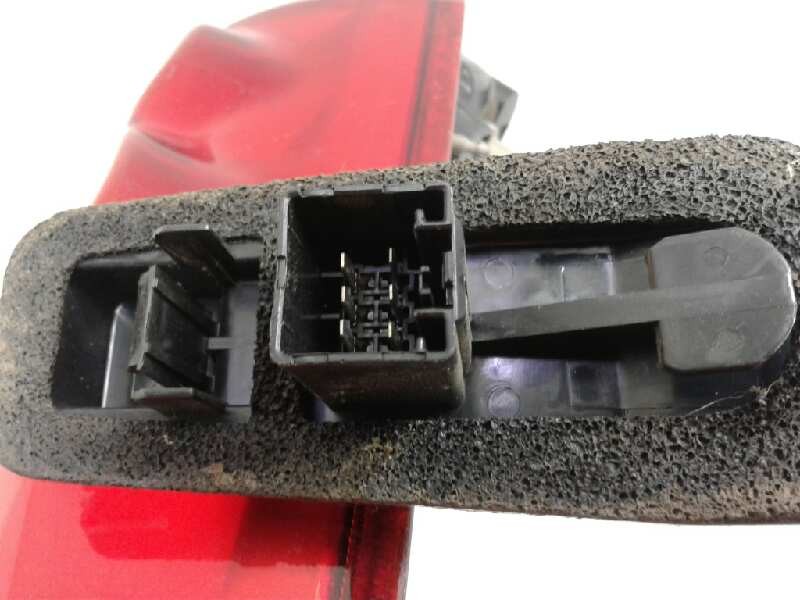 Recambio de piloto trasero izquierdo para ford fiesta (cbk) ambiente referencia OEM IAM 2S6113A603BG  