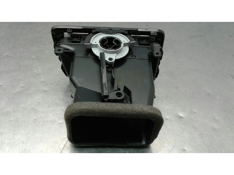 Recambio de aireador derecho para volkswagen golf vii lim. sport by r-line bluemotion referencia OEM IAM 5G1819704R  