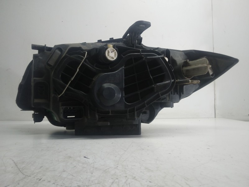 Recambio de faro derecho para bmw serie 1 berlina (e81/e87) 118d referencia OEM IAM 6312692448609  