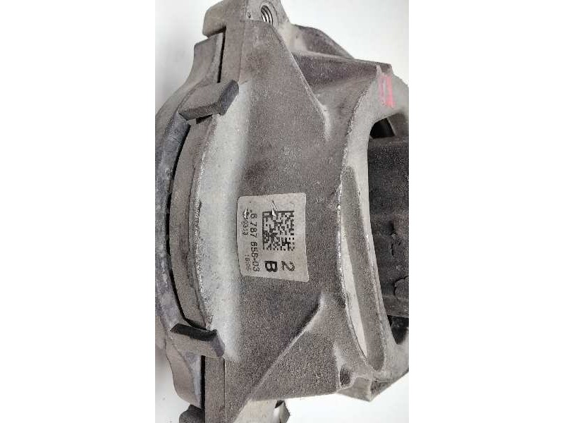 Recambio de soporte motor derecho inferior para bmw serie 1 lim. (f21) 116d referencia OEM IAM 678765803  