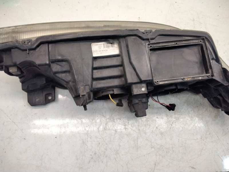 Recambio de faro izquierdo para renault laguna ii (bg0) authentique referencia OEM IAM 7701048927  