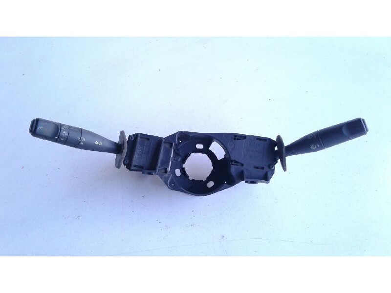 Recambio de mando limpia para peugeot partner (s1) port aventura referencia OEM IAM   