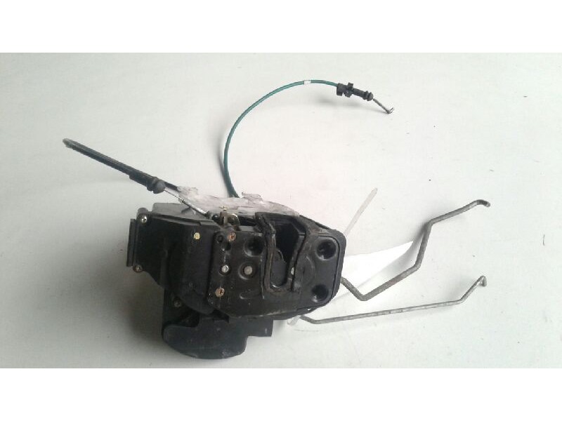Recambio de cerradura puerta delantera derecha para kia cerato 2.0 ex crdi familiar (5-ptas.) referencia OEM IAM   