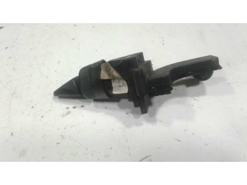 Recambio de mando luces para ford orion referencia OEM IAM 96082000  