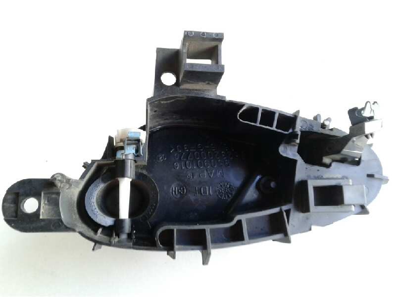 Recambio de maneta interior delantera derecha para citroen xsara berlina 1.9 td sx referencia OEM IAM 9623200077  