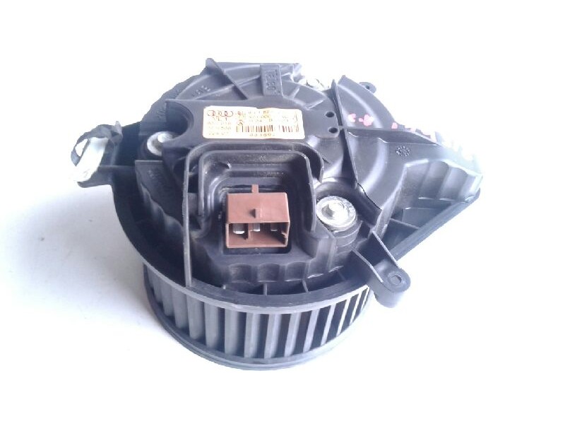 Recambio de motor calefaccion para audi a4 berlina (8e) 2.0 tdi 16v (103kw) referencia OEM IAM 9020016 8E1820021E 