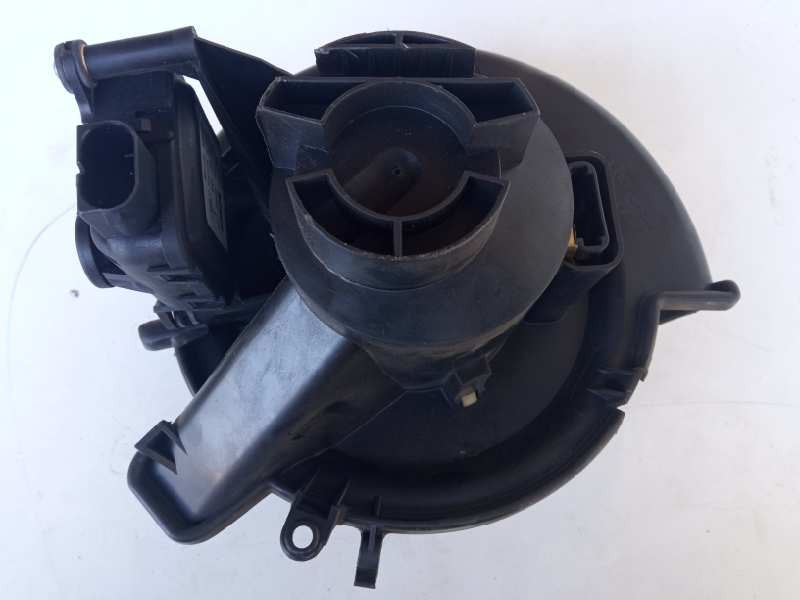 Recambio de motor calefaccion para opel astra g caravan club referencia OEM IAM 1845120  