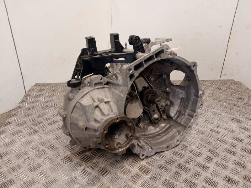 Recambio de caja cambios para skoda fabia active referencia OEM IAM RTE  