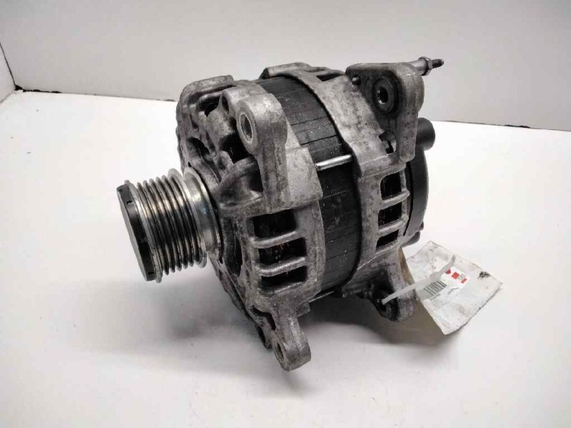 Recambio de alternador para skoda fabia active referencia OEM IAM 04B903023B F000BL08E2 14V 140A