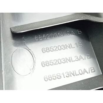 Recambio de guantera para nissan leaf (ze0) electric referencia OEM IAM 685203NL1B  