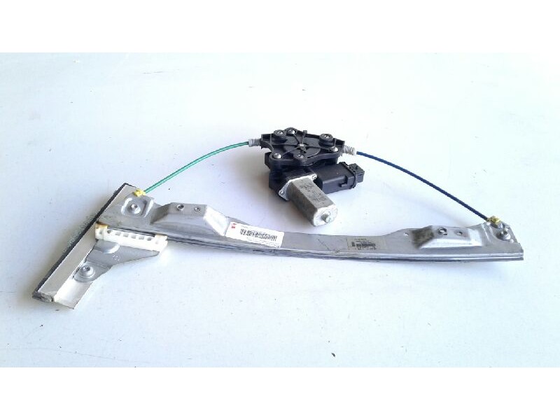 Recambio de elevalunas delantero izquierdo para opel corsa d selective referencia OEM IAM 13188482  