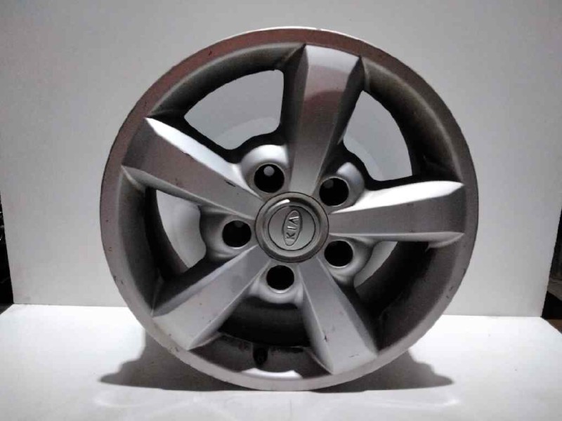 Recambio de llanta aluminio para kia sorento 2.5 crdi emotion referencia OEM IAM 175TORNILLOS ET45 