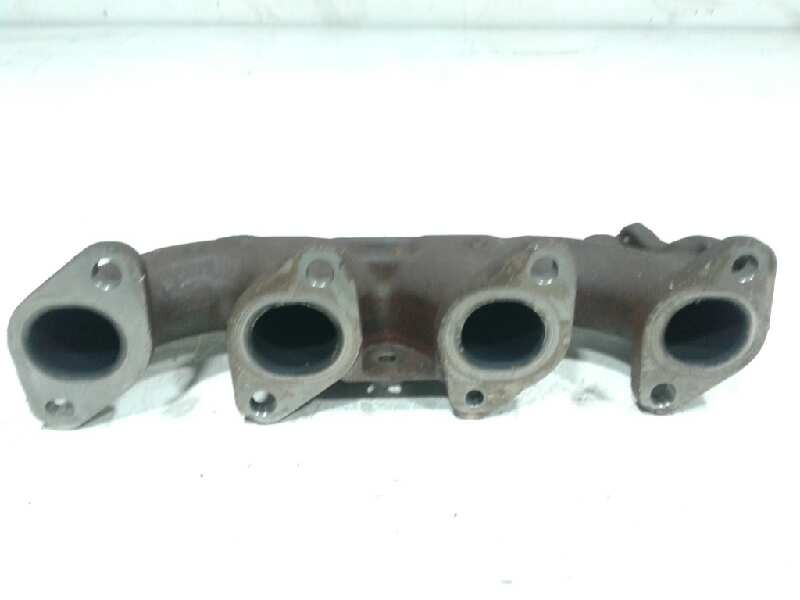 Recambio de colector escape para renault trafic caja cerrada (ab 4.01) 2.0 dci diesel cat referencia OEM IAM 82008813  