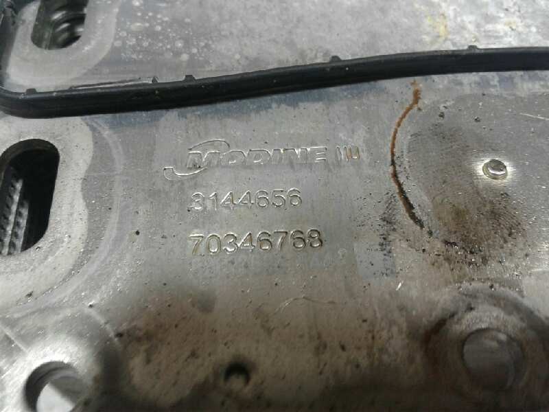 Recambio de enfriador aceite motor para renault trafic caja cerrada (ab 4.01) 2.0 dci diesel cat referencia OEM IAM 31446768  