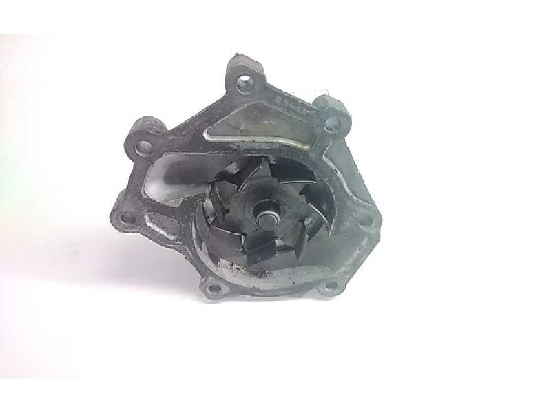 Recambio de bomba agua para kia sorento 2.5 crdi emotion referencia OEM IAM   