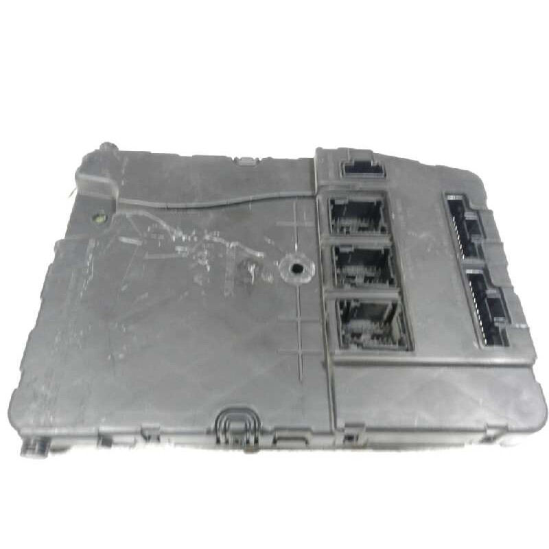 Recambio de centralita bsi para renault scenic ii dynamique referencia OEM IAM 8200309690  