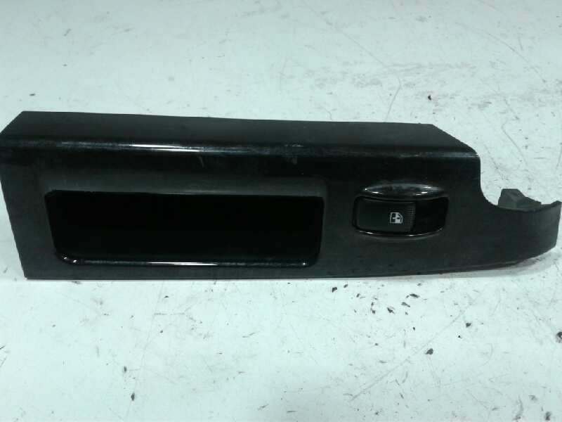 Recambio de mando elevalunas trasero derecho para kia sorento 2.5 crdi emotion referencia OEM IAM   