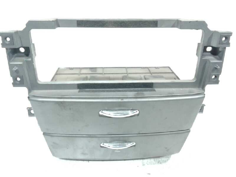 Recambio de cenicero para kia sorento 2.5 crdi emotion referencia OEM IAM 608290F  