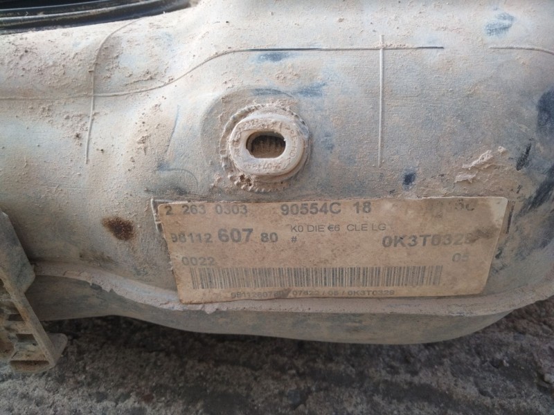 Recambio de deposito combustible para toyota proace referencia OEM IAM   