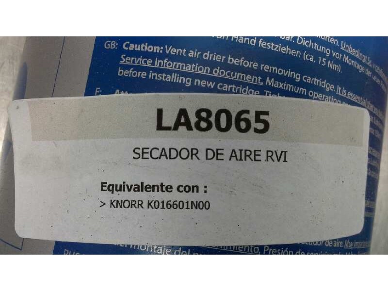 Recambio de filtro secador de aire para renault magnum 480 referencia OEM IAM LA8065  