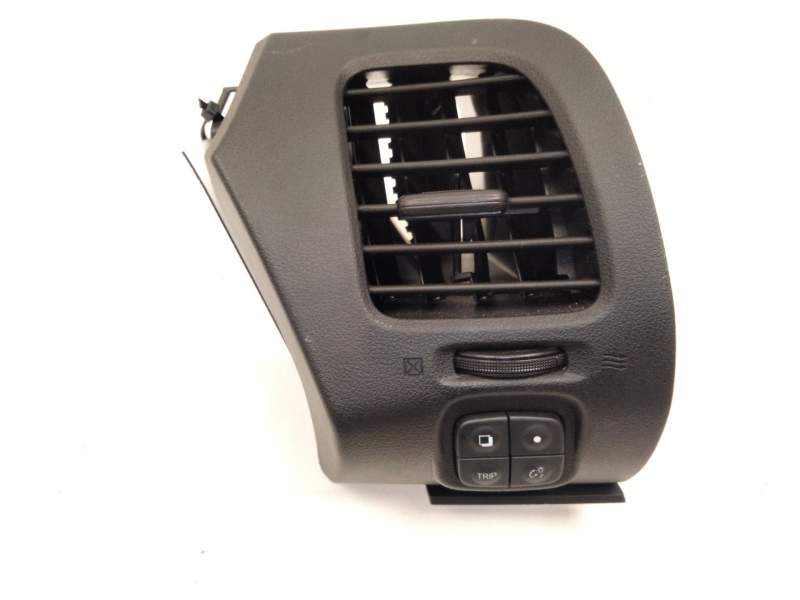 Recambio de aireador izquierdo para nissan leaf (ze0) electric referencia OEM IAM 3NL0APK81  