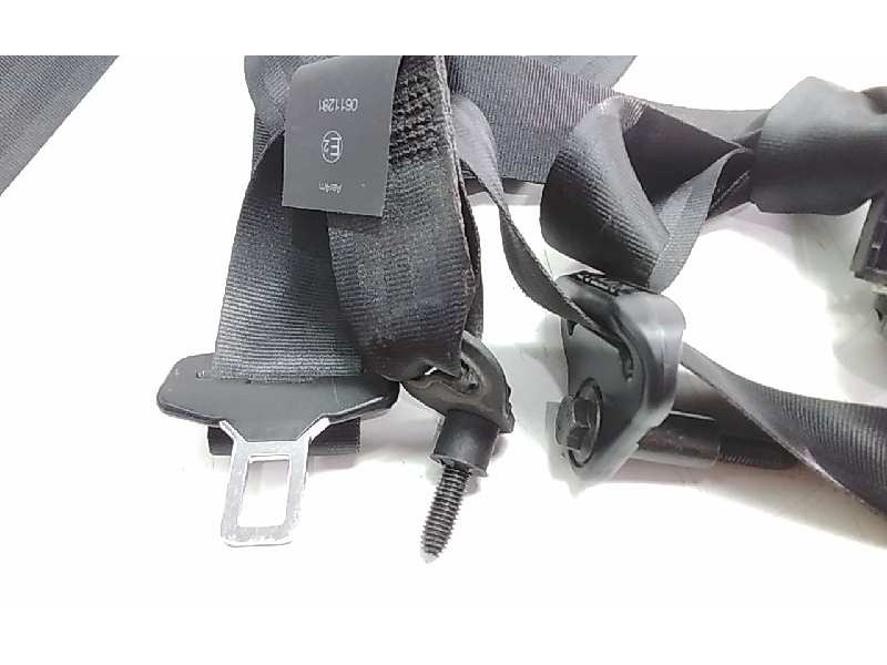 Recambio de cinturon seguridad delantero izquierdo para dacia sandero laureate referencia OEM IAM 621088600C  