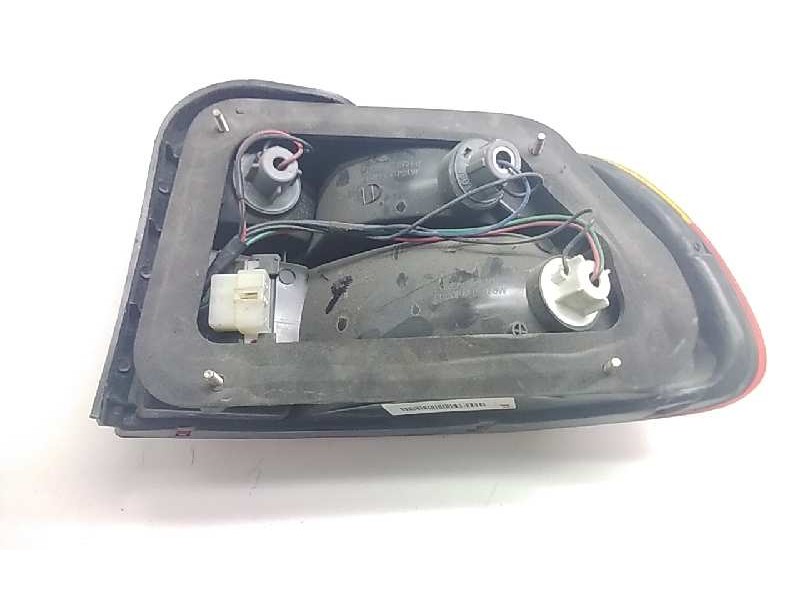 Recambio de piloto trasero izquierdo para kia sephia 1.5 cat referencia OEM IAM   107333