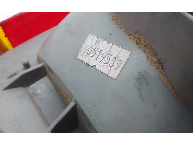 Recambio de piloto trasero izquierdo para nissan vanette (c 220) referencia OEM IAM 0519539  13027