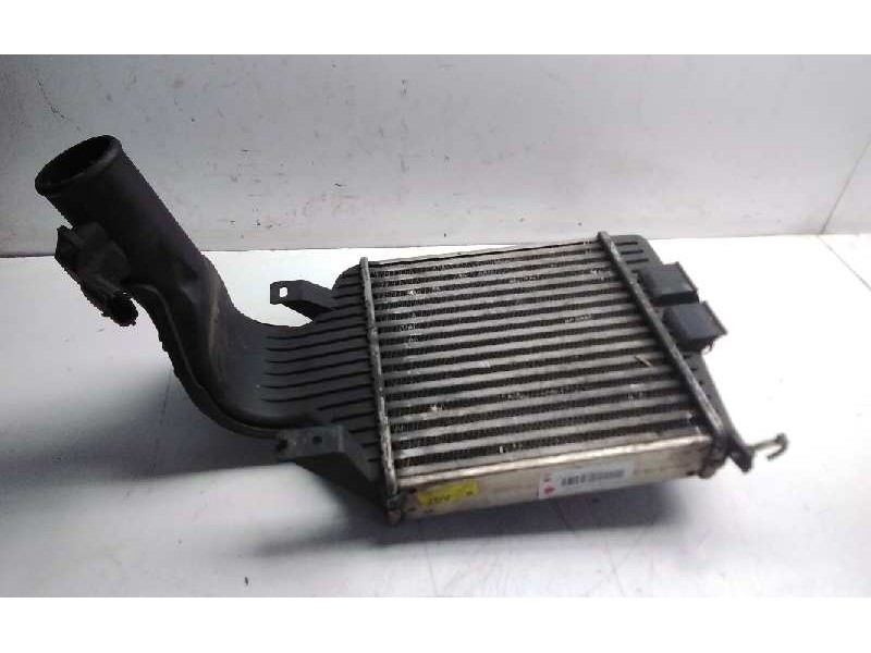Recambio de intercooler para opel astra h berlina cosmo referencia OEM IAM 13161078  