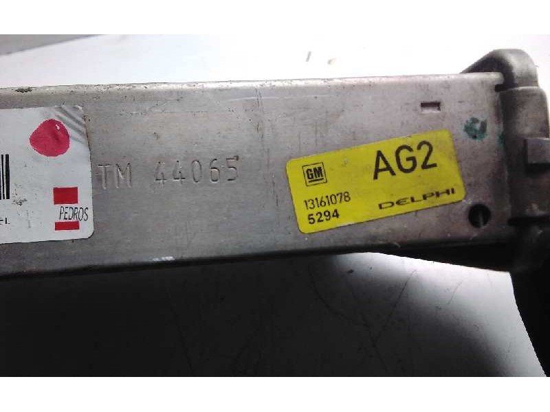 Recambio de intercooler para opel astra h berlina cosmo referencia OEM IAM 13161078  