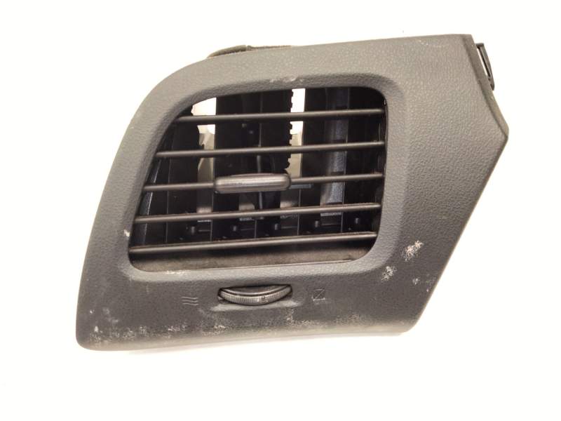 Recambio de aireador derecho para nissan leaf (ze0) electric referencia OEM IAM 687603NL0B  