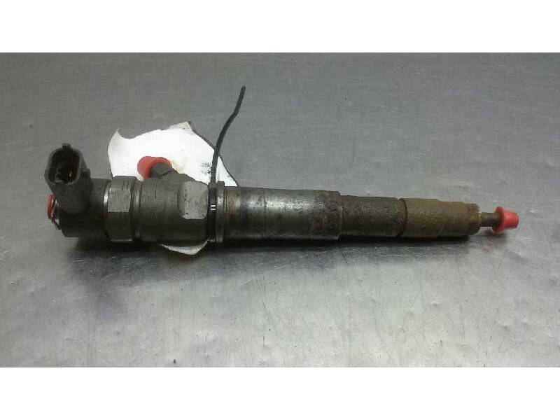 Recambio de inyector para opel movano b kasten/combi 2.3 cdti referencia OEM IAM 0445110375  
