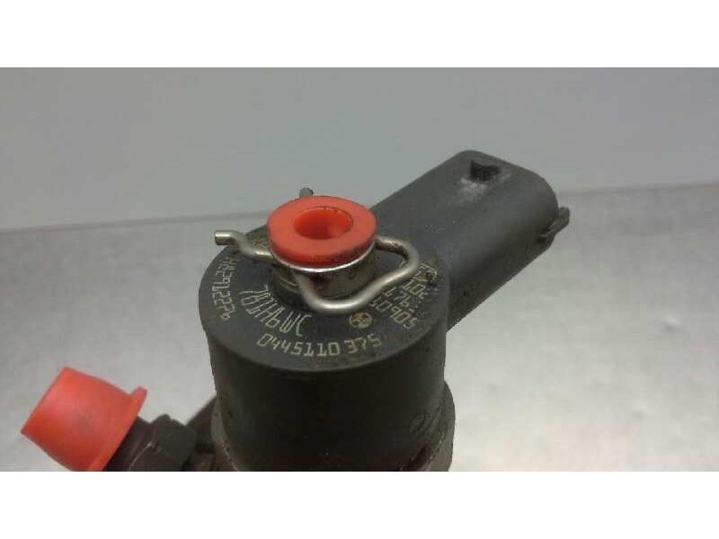 Recambio de inyector para opel movano b kasten/combi 2.3 cdti referencia OEM IAM 0445110375  