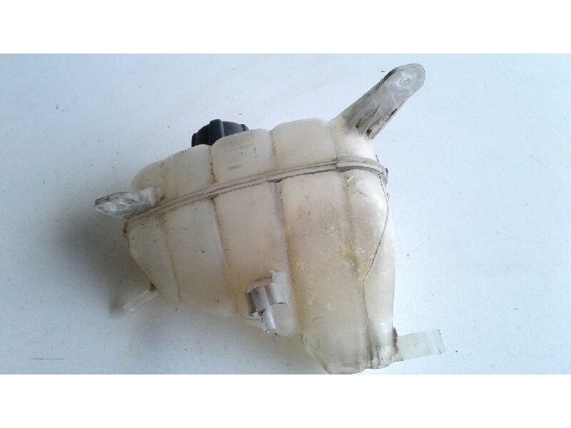 Recambio de deposito expansion para nissan nv 200 (m20) 1.5 dci cat referencia OEM IAM 217103LS0A  