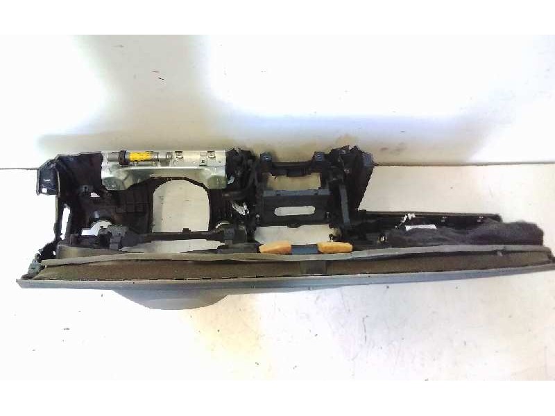 Recambio de salpicadero para mercedes clase clk (w207) coupe 250 cdi blueefficiency (207.303) referencia OEM IAM A2078320045  