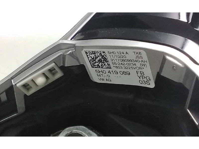 Recambio de volante para volkswagen golf viii lim. (cd1) referencia OEM IAM 5H0419089 TÁCTIL MULTI-FUNCIÓN VOLANTE DEPORTIVO VW 