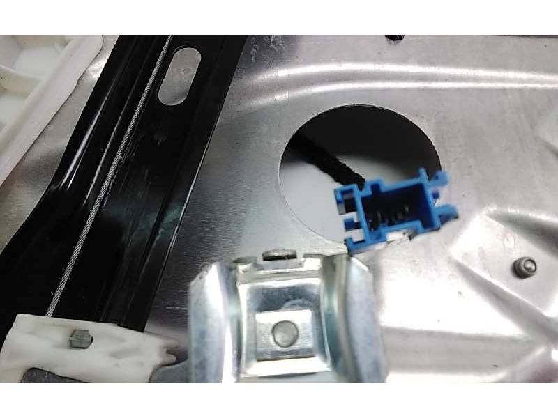 Recambio de elevalunas delantero izquierdo para mercedes clase c (w204) berlina c 220 cdi blueefficiency (204.002) referencia OE