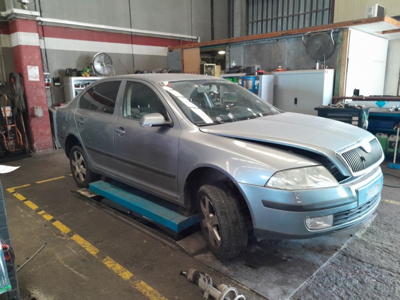 skoda octavia berlina (1z3) del año 2009