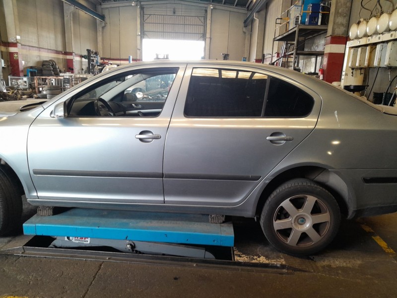skoda octavia berlina (1z3) del año 2009