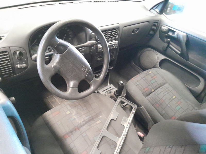 volkswagen polo berlina (6n1) del año 1999